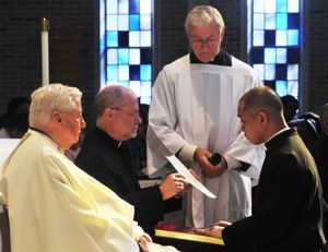 Br Nich professes his Final Vows to Br Zaydak