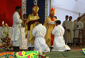 Archbishop D'Rozario ordains Frs Pronoy and Somir