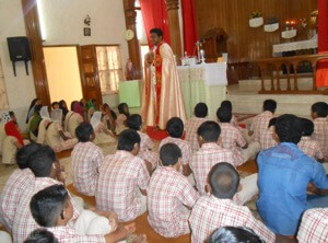Fr Biju Celebrates Mass In Sign Language