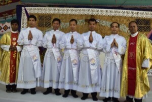New Holy Cross Deacons in Bangladesh