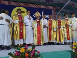 The Jubilarians and the Newly Finally Professed in Bangladesh