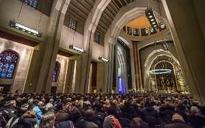 Crowds of the faithful attend Masses at the Oratory on March 19