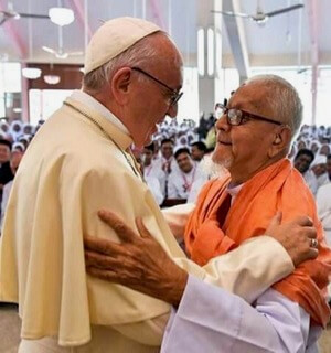 Pope Francis embraces Br Lawrence Dias, CSC