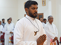 Holy Cross Celebrates Final Vows in South India Province