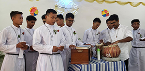 St. Joseph Province and the Sacred Heart of Jesus Province Celebrate First Vows