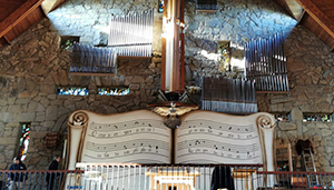 Chapel of Collège Lycée Notre Dame d'Orveau in France, blessing of new pipe organ in the school’s chapel