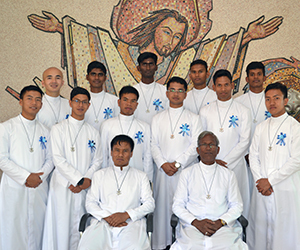 Congregation of Holy Cross’s four provinces in India held their First Professions on May 2023