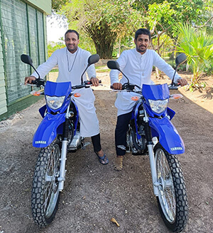 Missionaries Arrive In Papua New Guinea