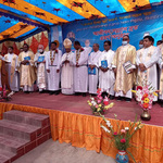 The Most Rev. Bishop Jervas Rozario, D.D., Bishop of Rajshahi, presided at the ceremony, which was held at Saint Xavier’s Parish, Bhabanipur, in the Rajshahi Diocese. Br. Subal Lawrence Rozario, C.S.C., Superior of St. Joseph Province, received the vows.